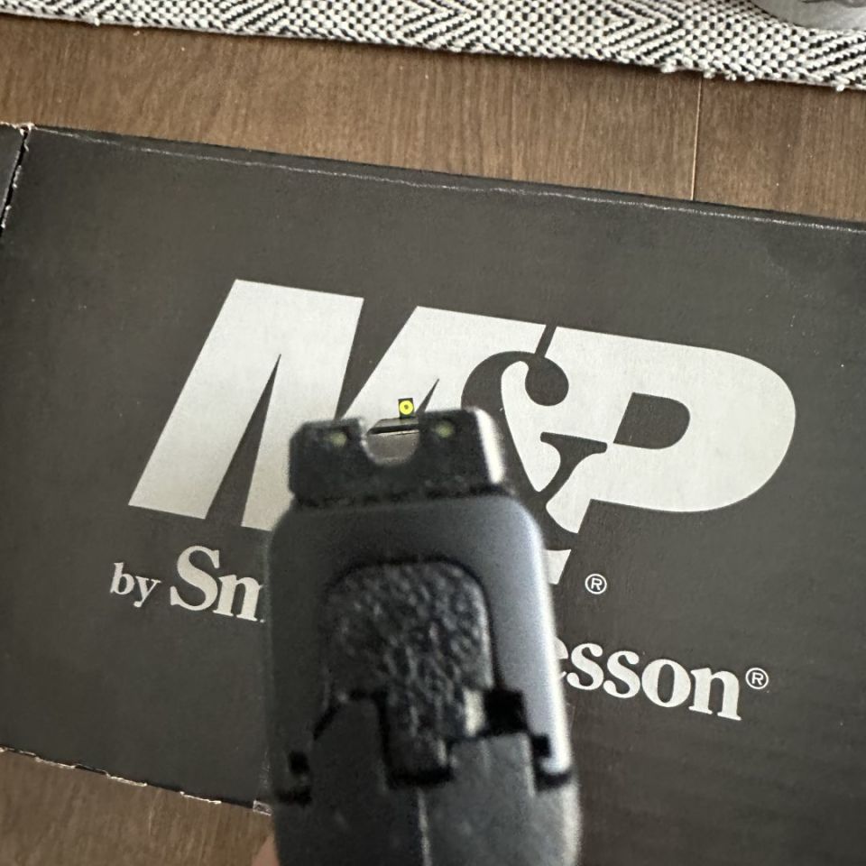 Image 2 - Smith & Wesson Shield 9mm