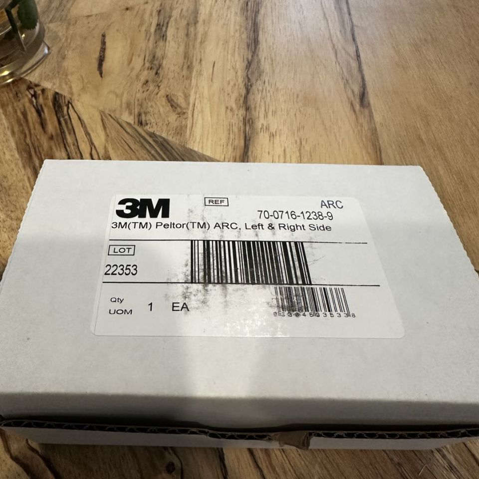 Image 2 - 3M Peltor ARC Mounts