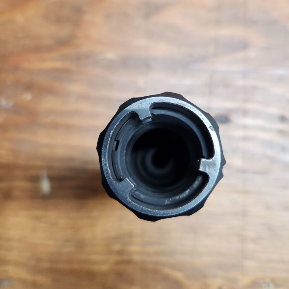 Image 4 - Deadair Dandman S