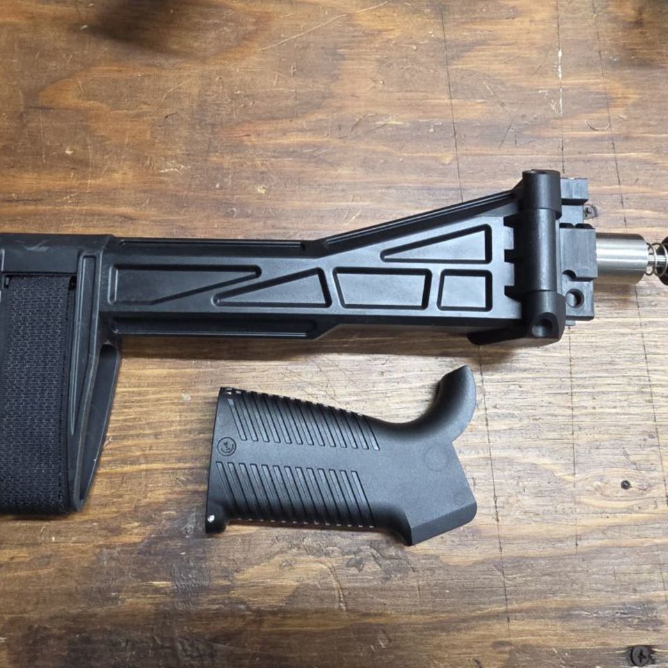 Image 1 - B&T Apc9 brace and grip