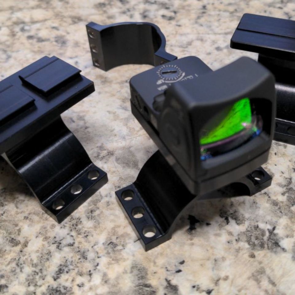 Image 1 - VCOG 1-8X piggyback mounts (GEN 2!)