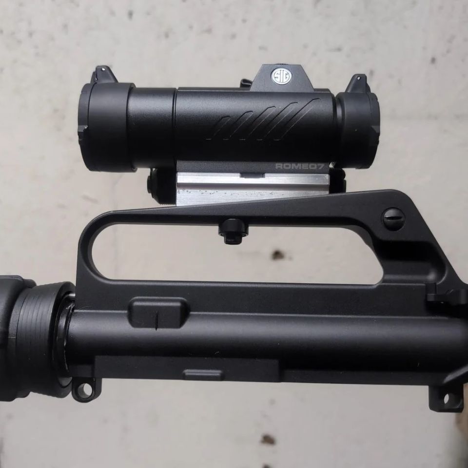 Image 3 - CompM4 Carry Handle Mount