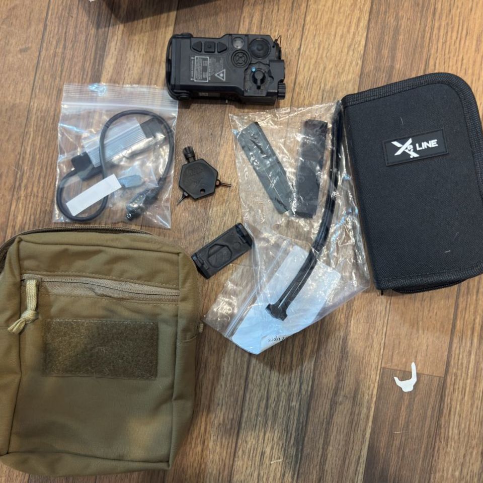 Image 4 - fp raid xe lnib black w/ red