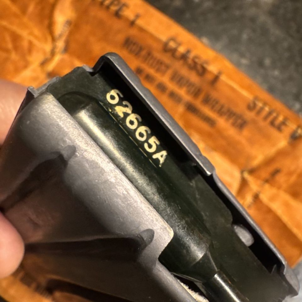 Image 5 - NOS ‘69 Colt 30rd mag, 62667