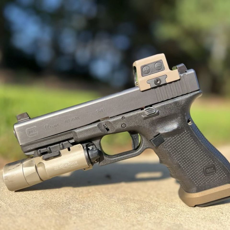 Image 1 - Glock 17