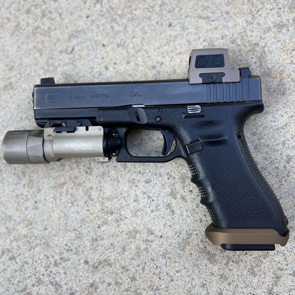 Image 2 - Glock 17