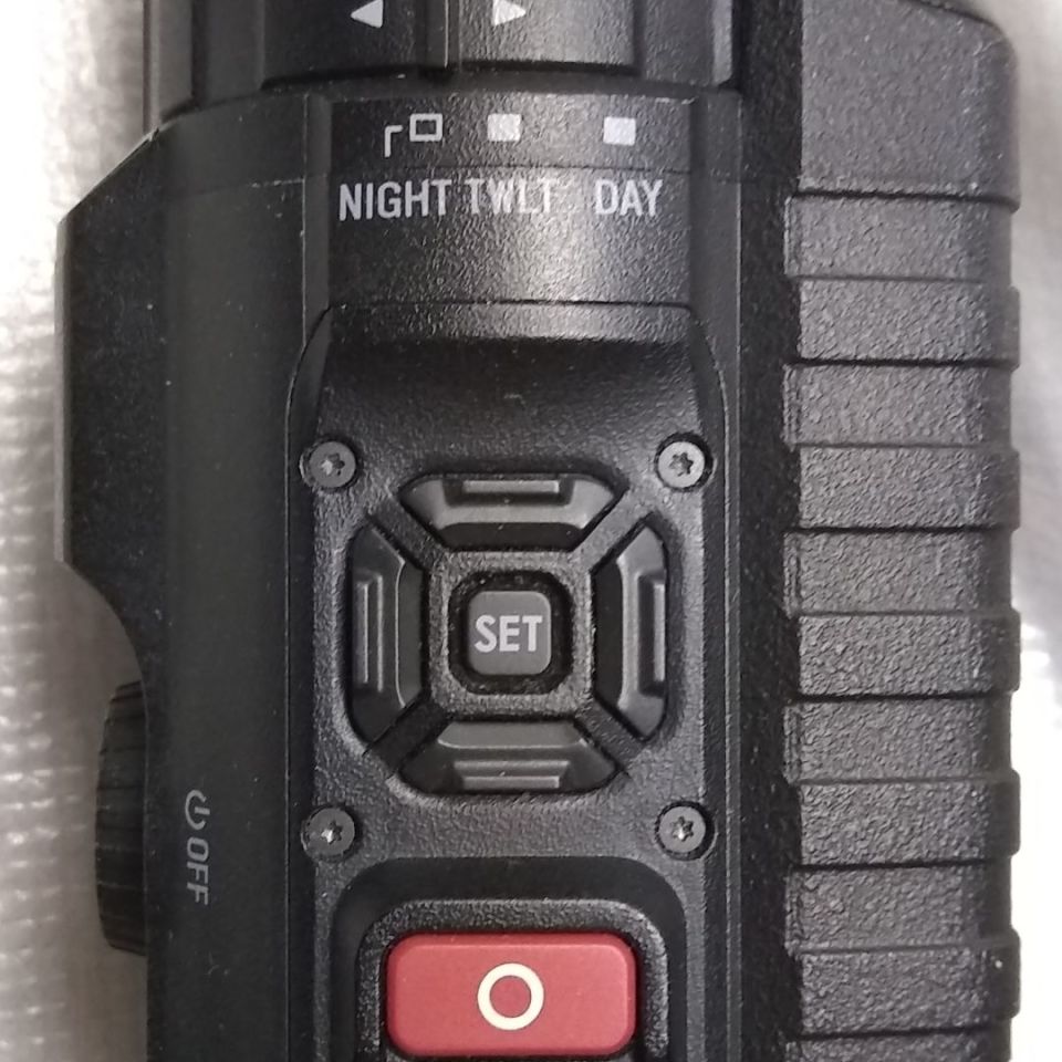 Image 2 - SiOnyx Aurora (Green)