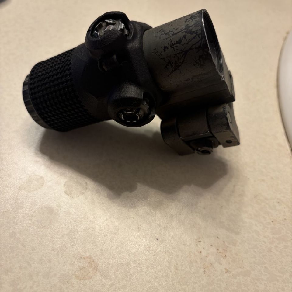 Image 2 - EOTECH G33 with HRF AMC