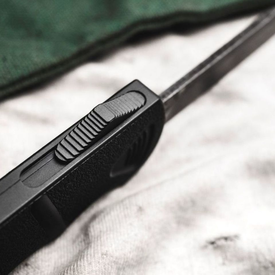 Image 2 - Boker OTF Kalashnikov Automat