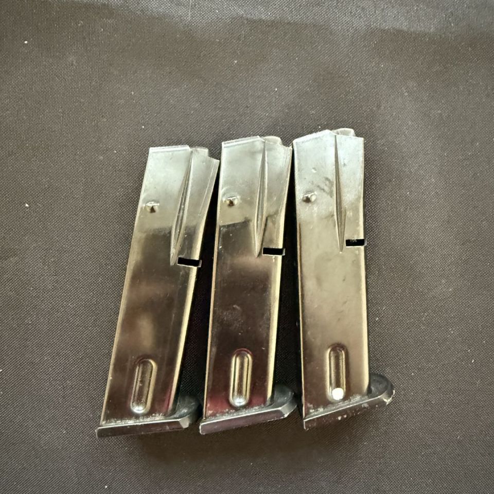 Image 1 - Beretta 84 Cheetah Mags 13rd