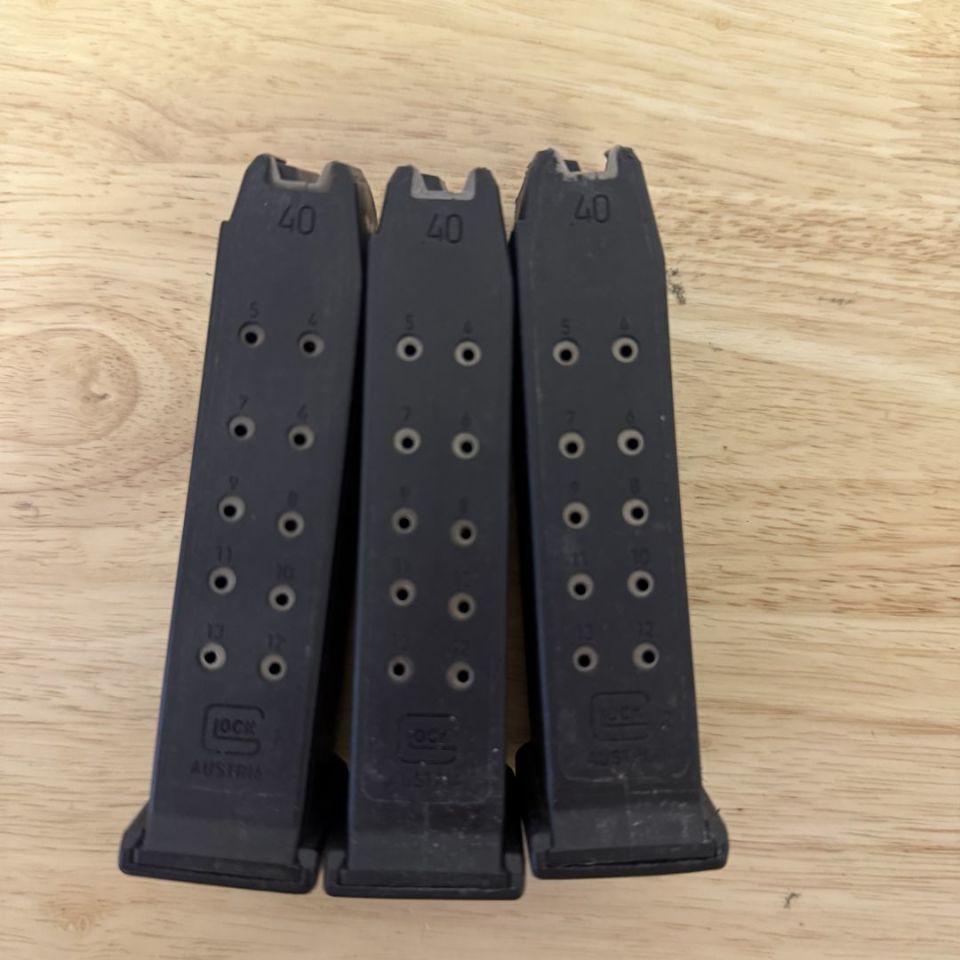 Image 2 - Glock 23 Mags 13rd Gen 4