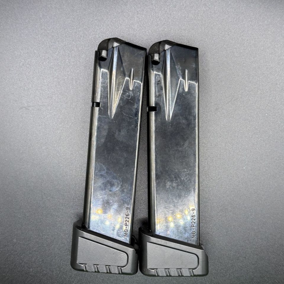 Image 1 - Sig P226 Mags 20rd 