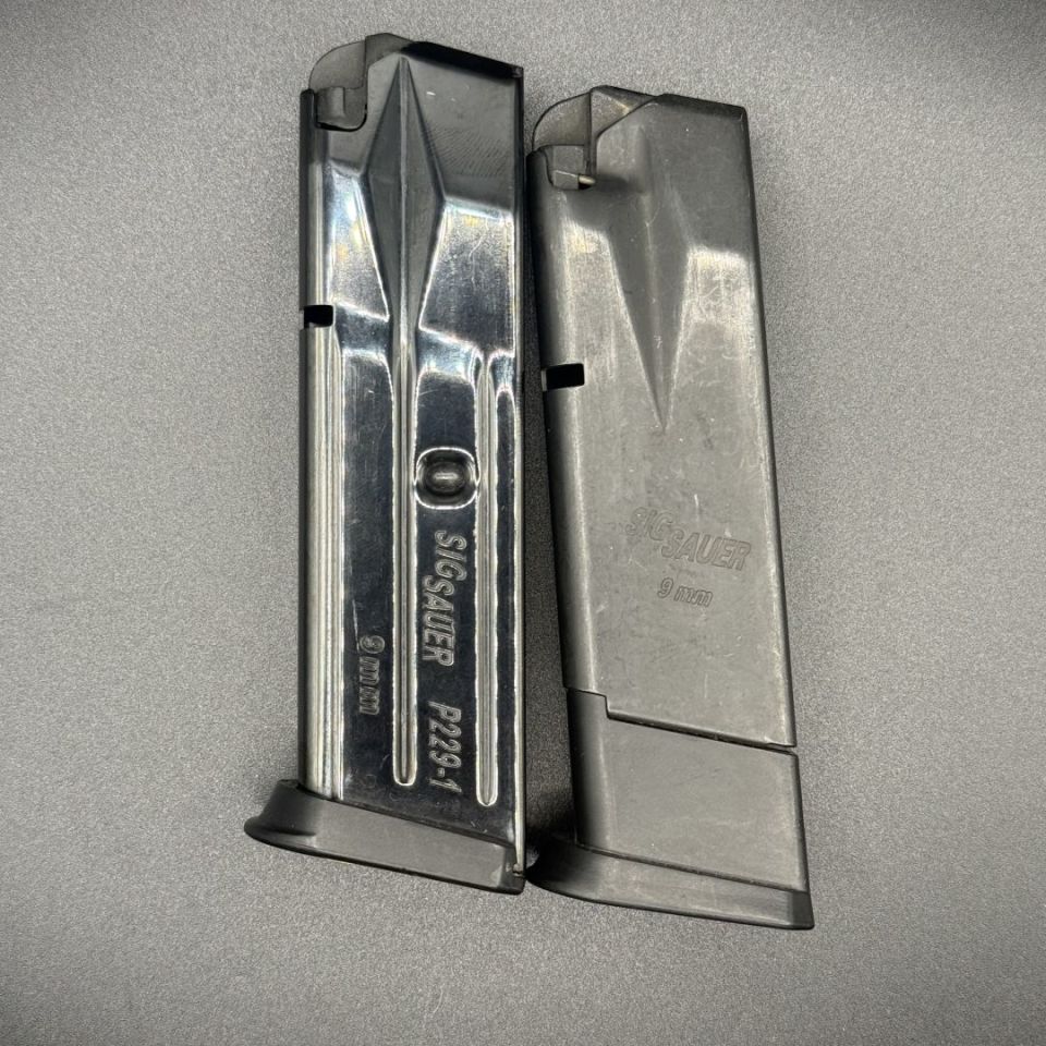 Image 1 - Sig P229 Mags 10rd