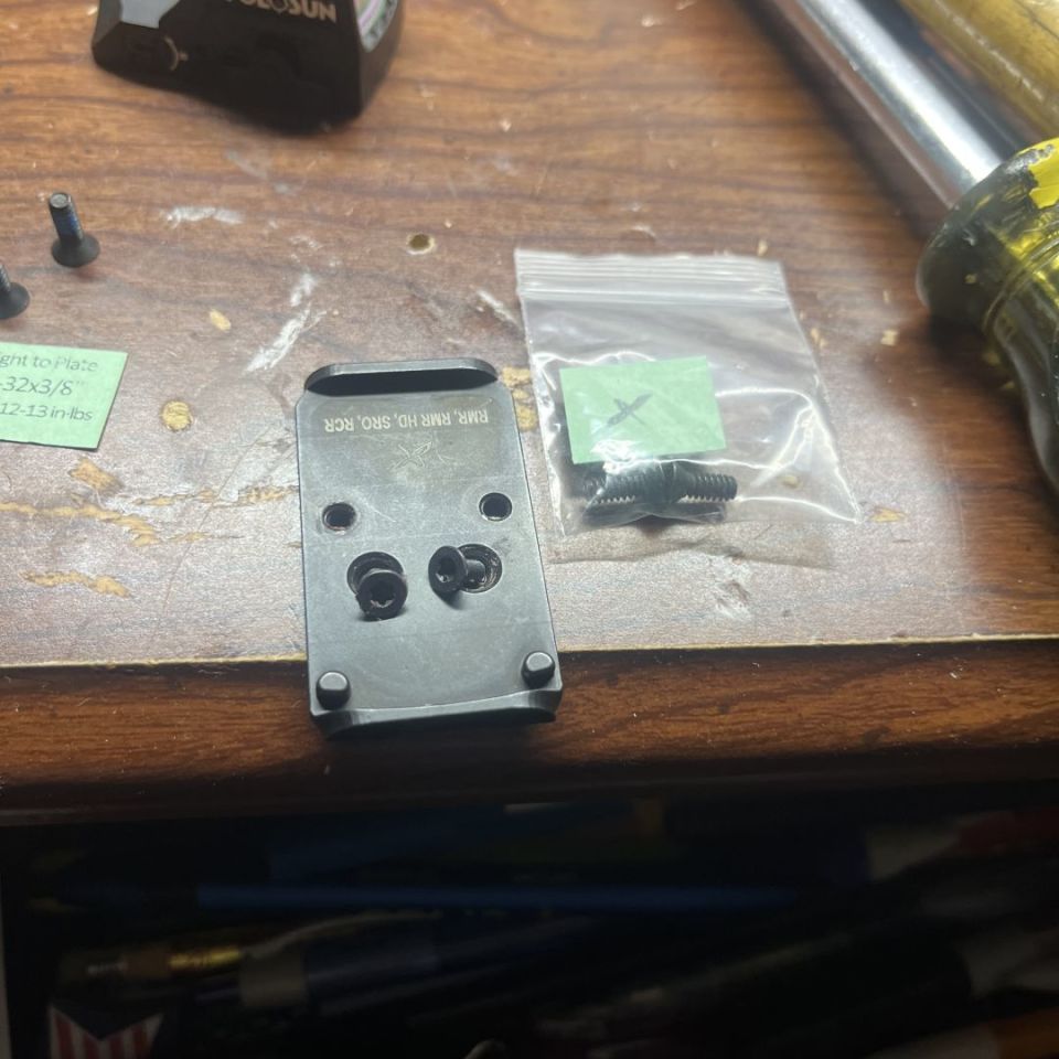 Image 3 - Glock 19 Gen 5 MOS