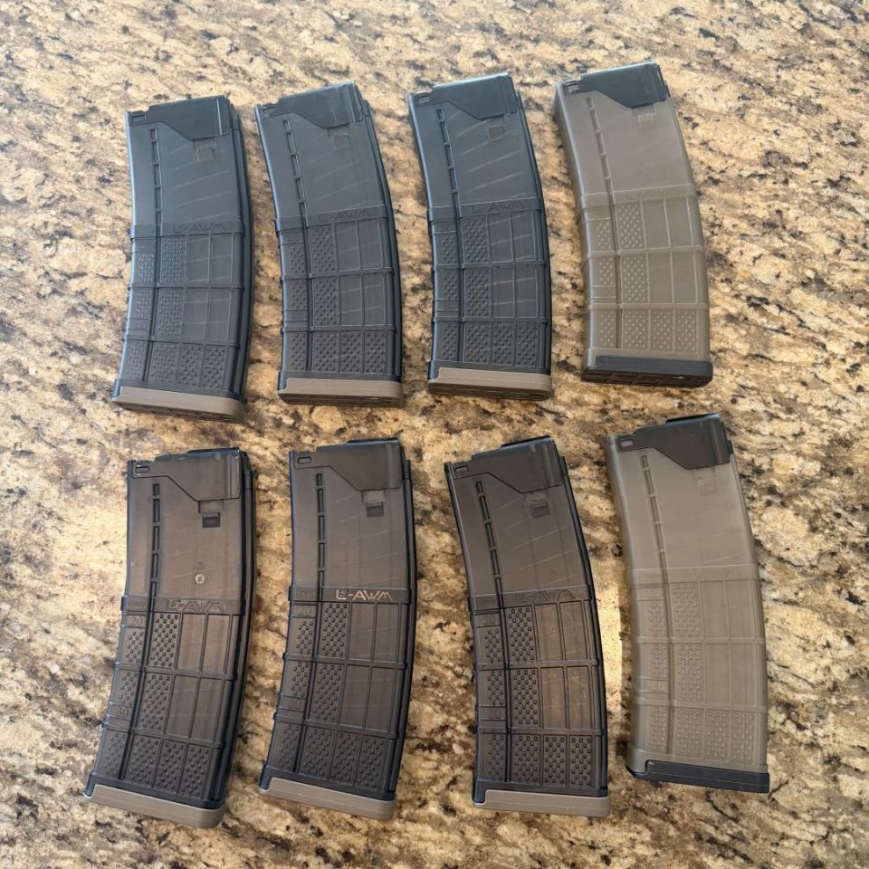 Image 2 - 8x Lancer AR-15 30rd FDE mags 
