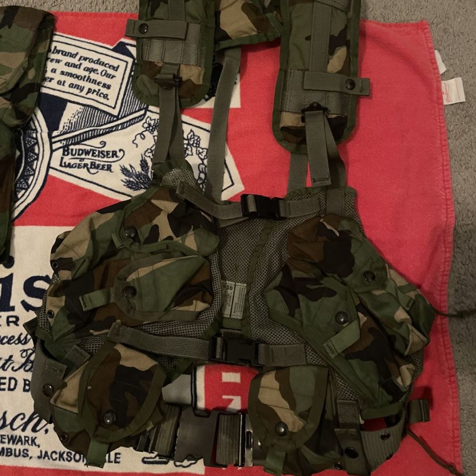 Image 2 - GI m81 Woodland gear 