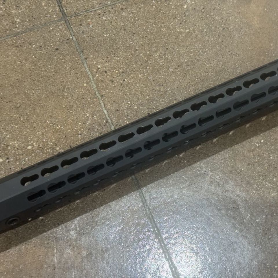 Image 3 - KAC SR15 URX4 14.5 Keymod