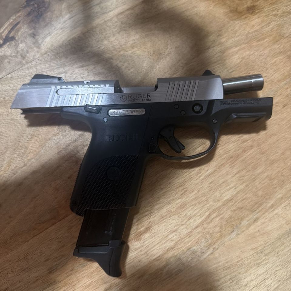 Image 2 - Ruger SR9c