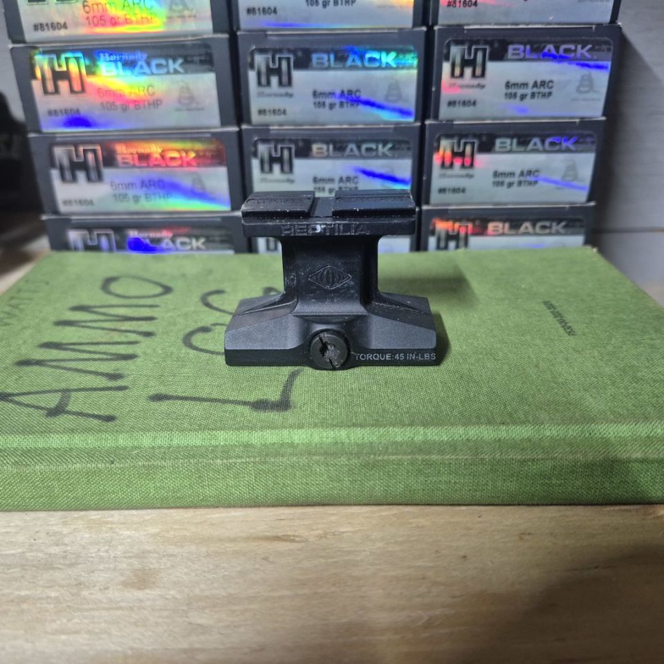 Image 2 - Reptila 509 mount