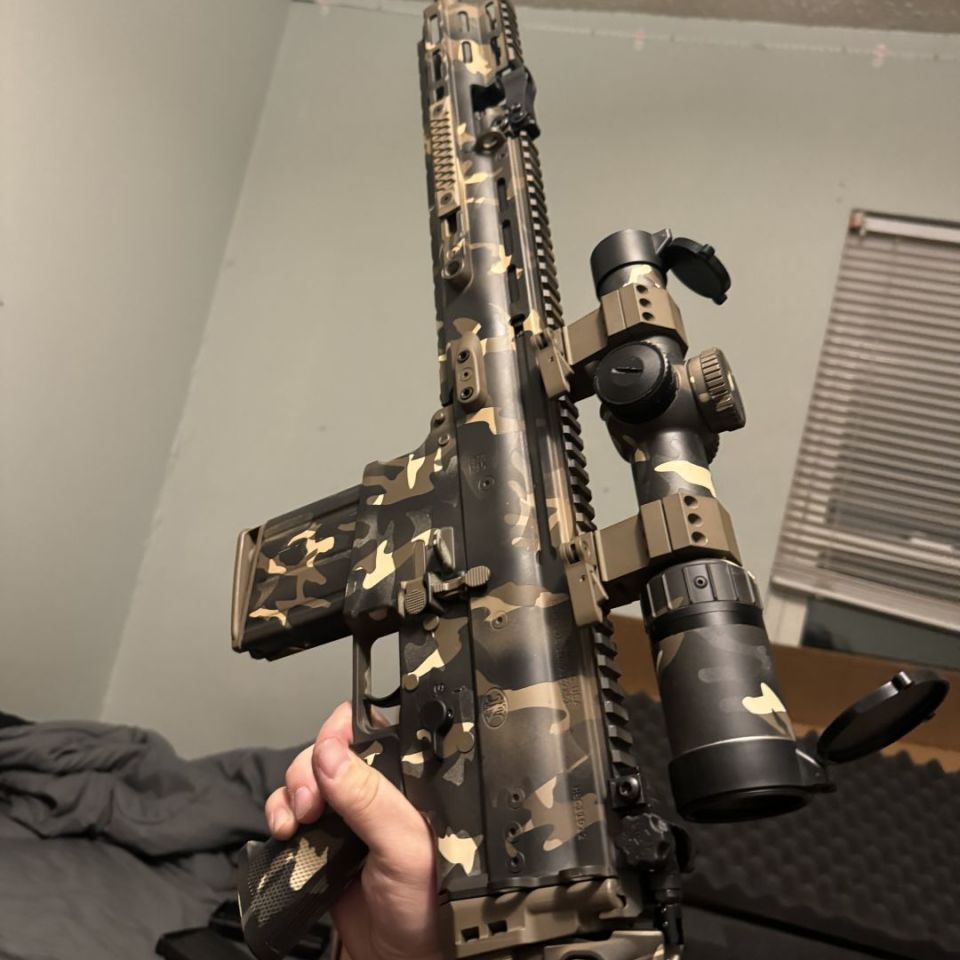 Image 1 - FN Scar 17s 