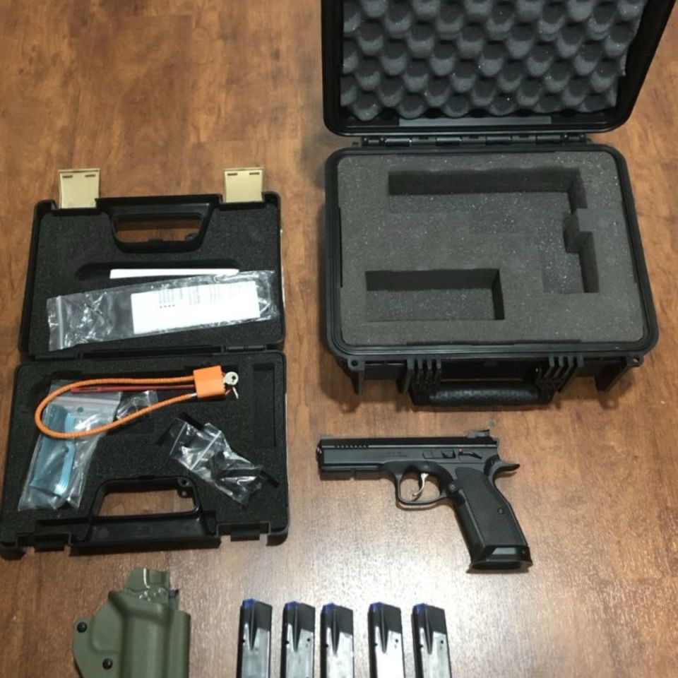 Image 3 - Cz Shadow 2 w Extras 