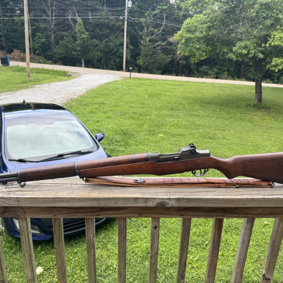 Image 2 - 1944 Springfield M1 Garand