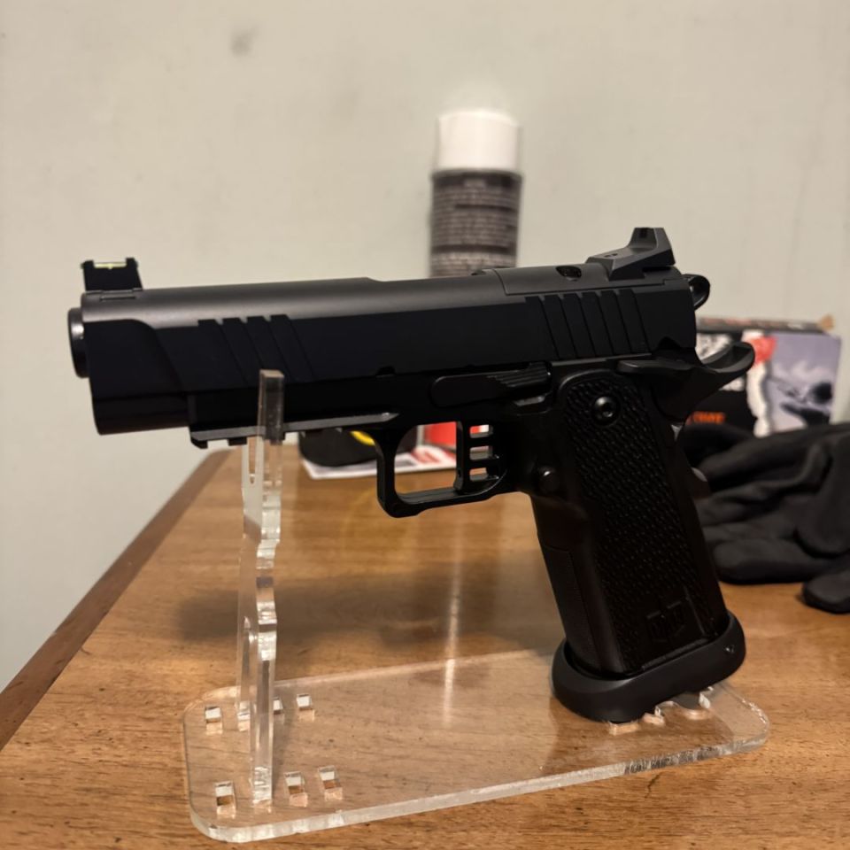 Image 2 - LNIB MAC9 DS