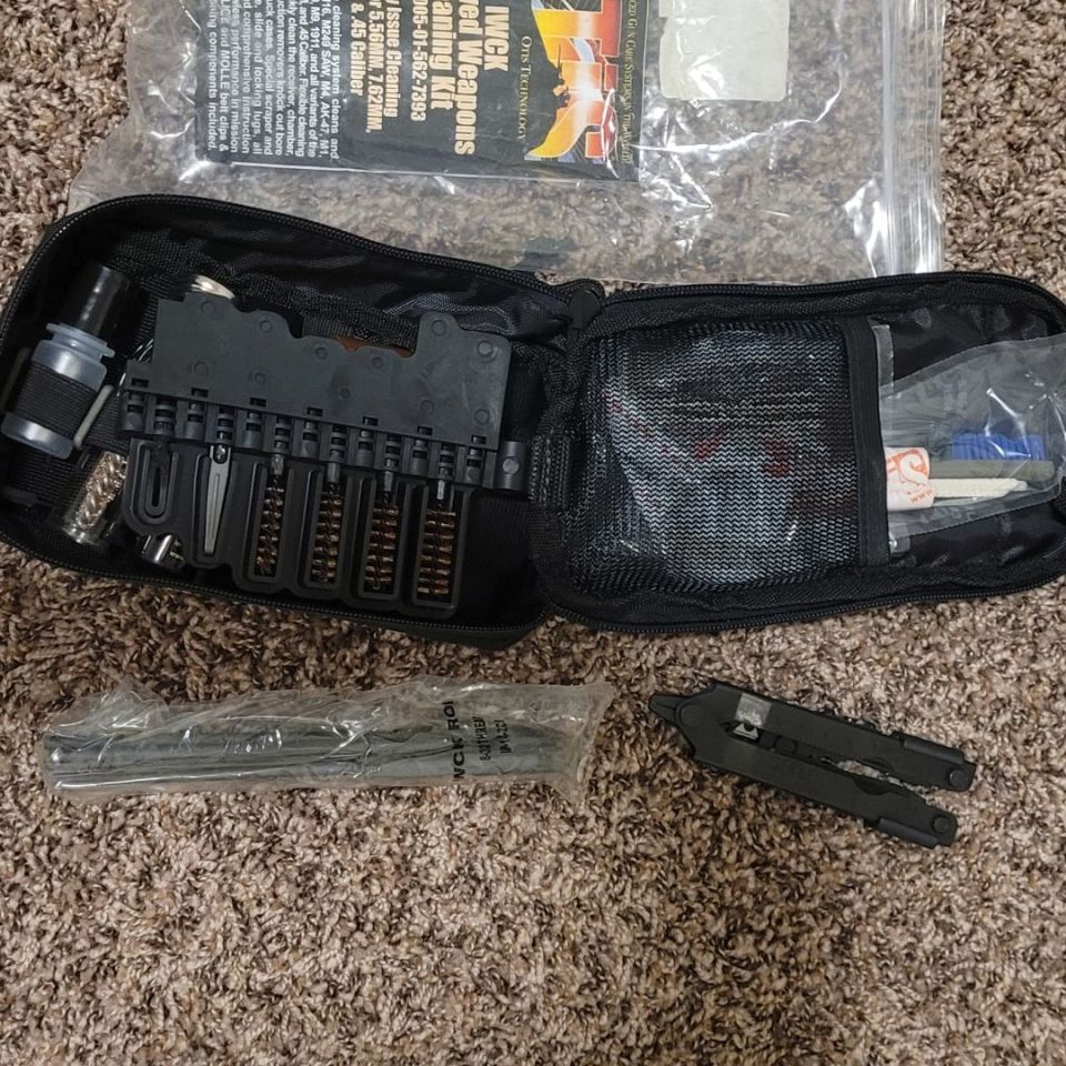 Image 2 - Otis improved wpn cleaning kit