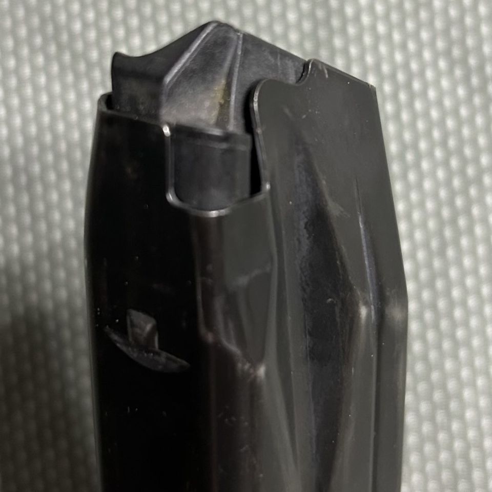 Image 5 - HK P2000 low cap mag