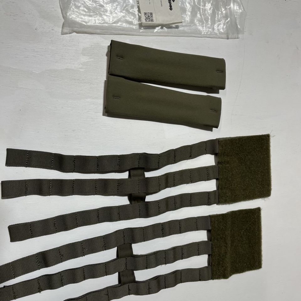 Image 1 - Crye cumberb