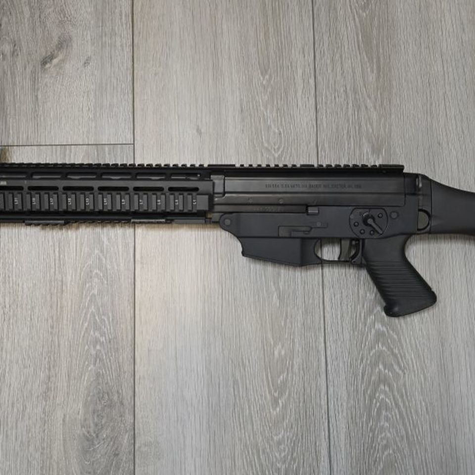 Image 2 - SIG 556 Classic SWAT 5.56
