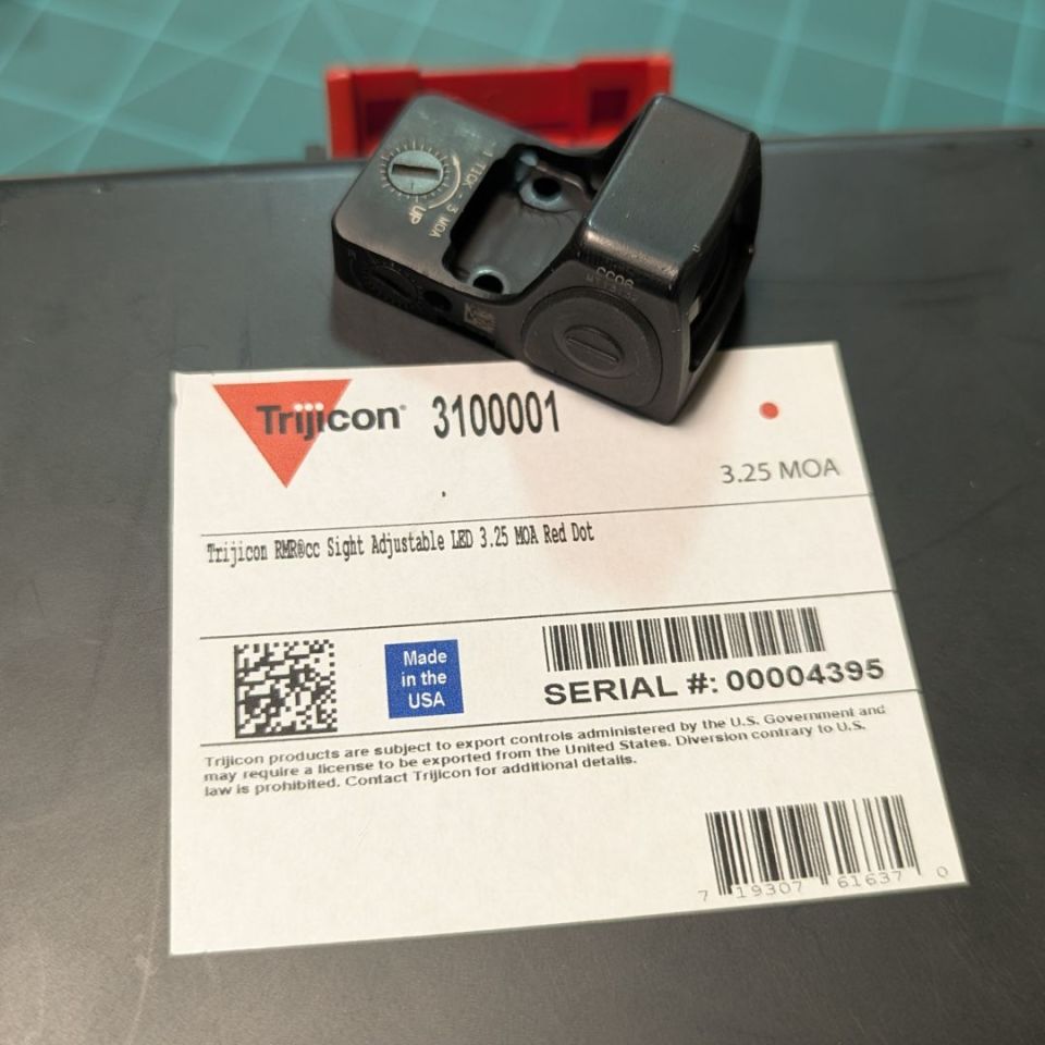 Image 2 - Trijicon RMRcc +MOS Plate