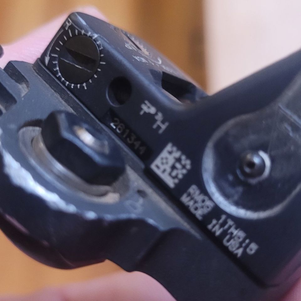 Image 4 - RMR 05 green dual illuminated,