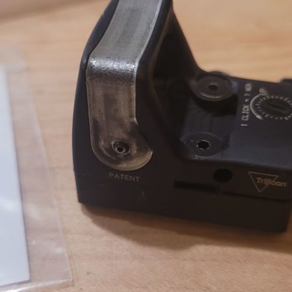 Image 2 - RMR 05 green dual illuminated,