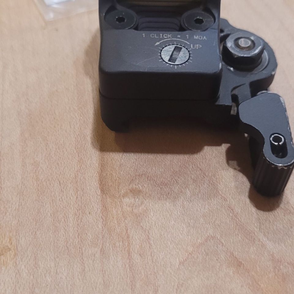 Image 3 - RMR 05 green dual illuminated,