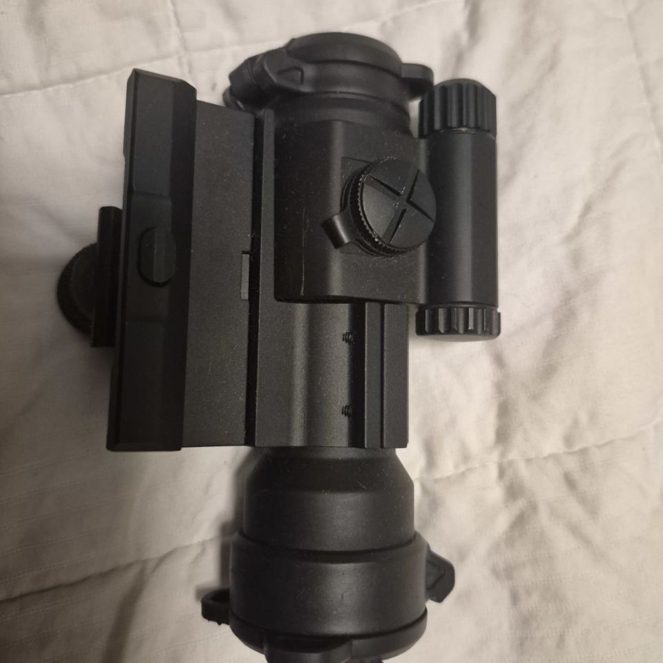 Image 2 - Aimpoint PRO 1.7 SKD