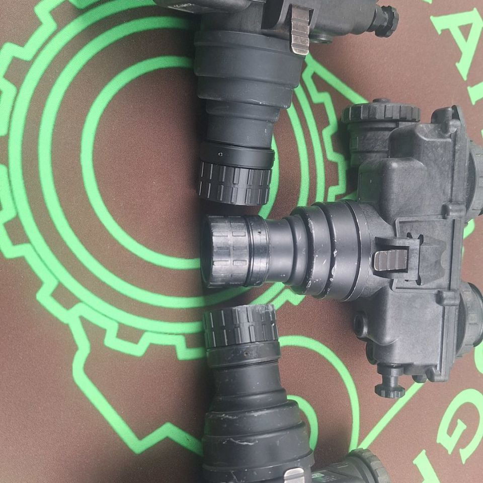 Image 3 - PVS7D and PVS7C housings