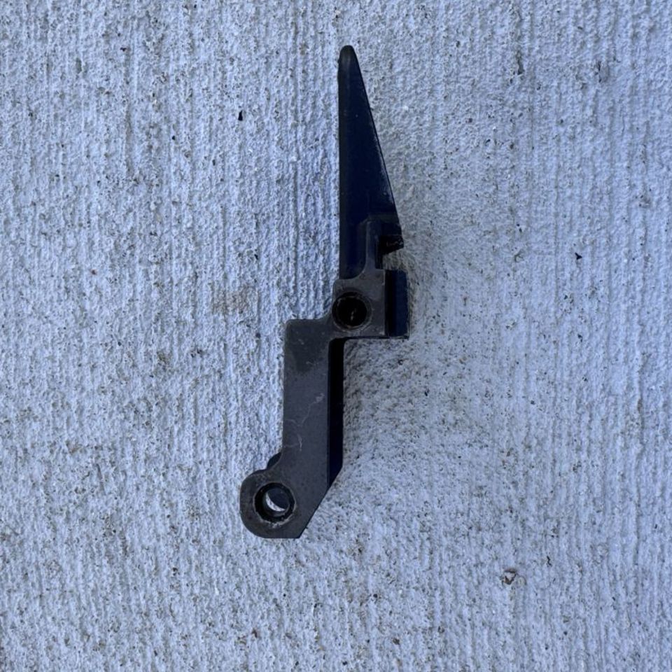 Image 3 - Russian rear trunnion 