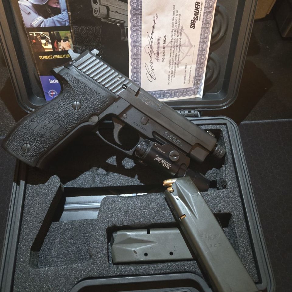 Image 1 - Sig MK25 with threaded barrel 