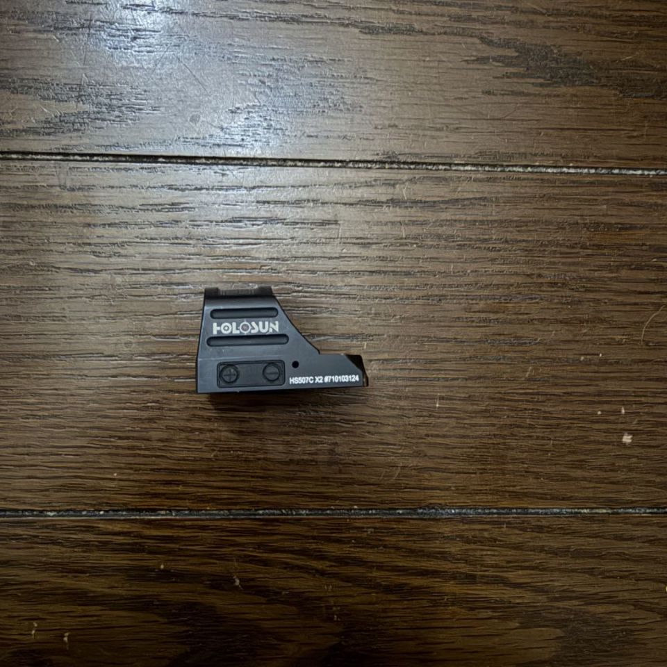 Image 1 - Holosun 507c red 