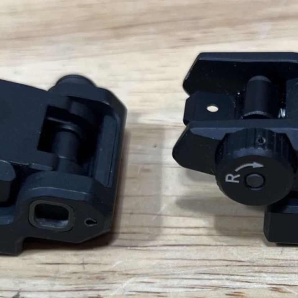 Image 3 - Springfield Flip-Up Irons/BUIS