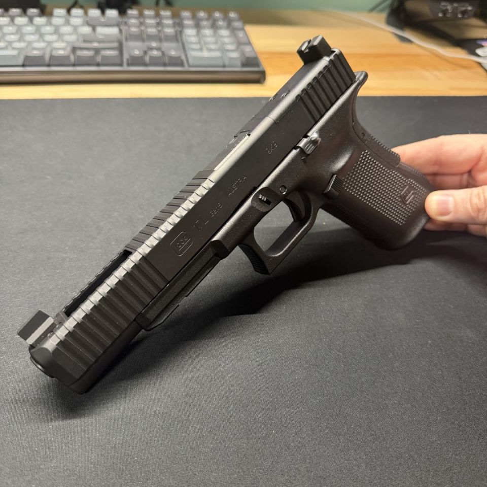 Image 2 - Glock 17L Gen 5 (Jagerwerks)