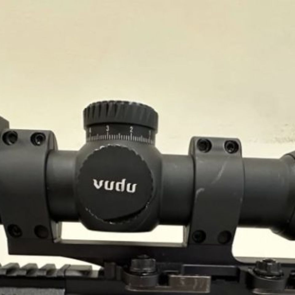 Image 2 - Vudu eotech 1-10 le5 w/ Rmr 