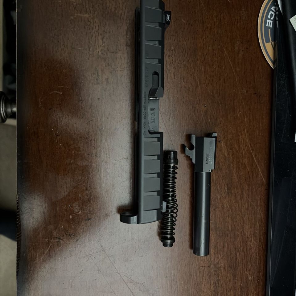Image 1 - Beretta Apx 0 slide 