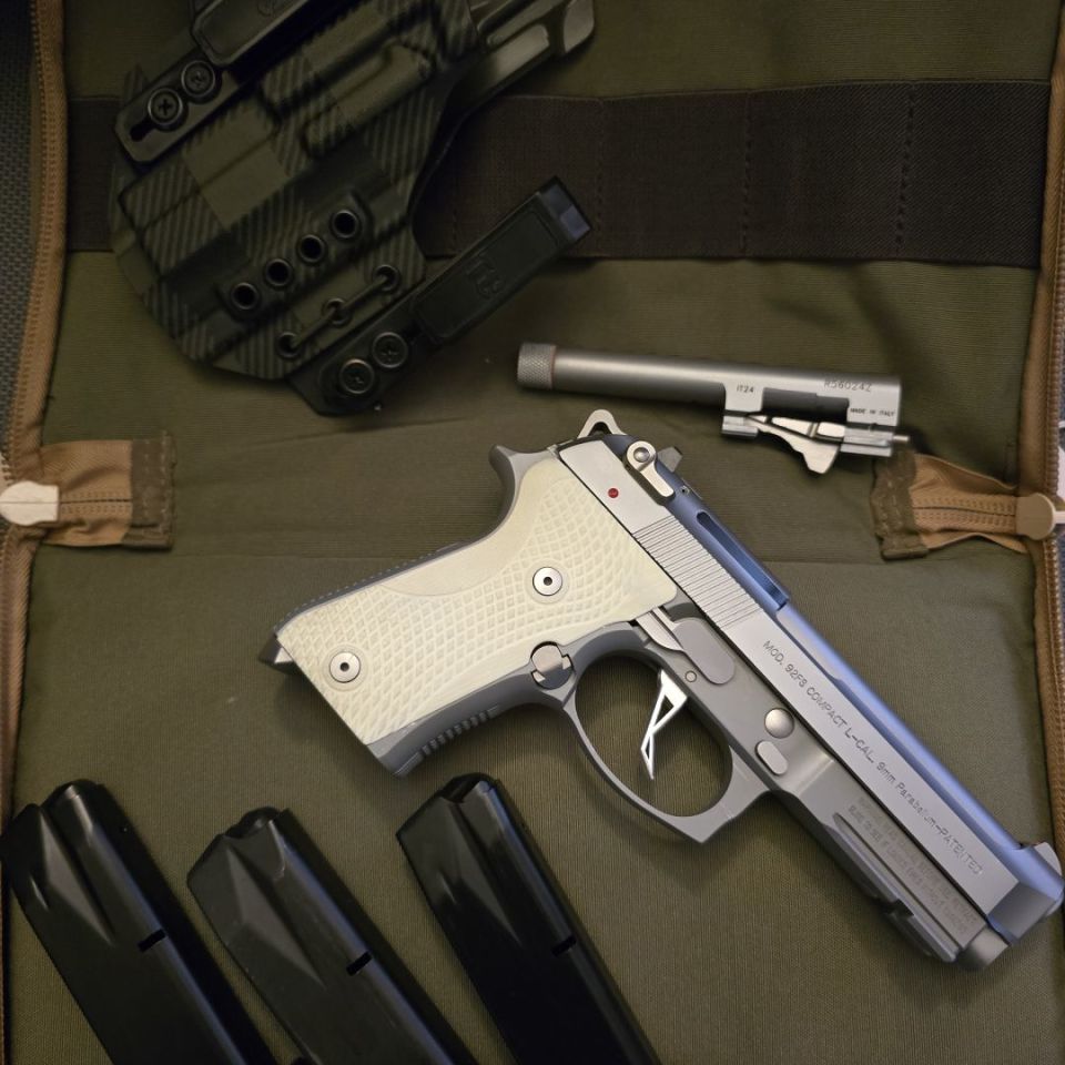 Image 3 - Beretta 92 FS INOX Compact