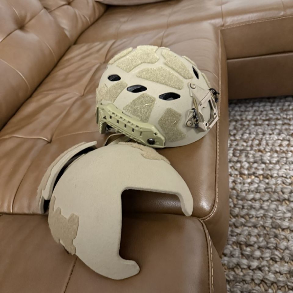 Image 1 - Ops-Core FAST SF CARBON W/ BAL