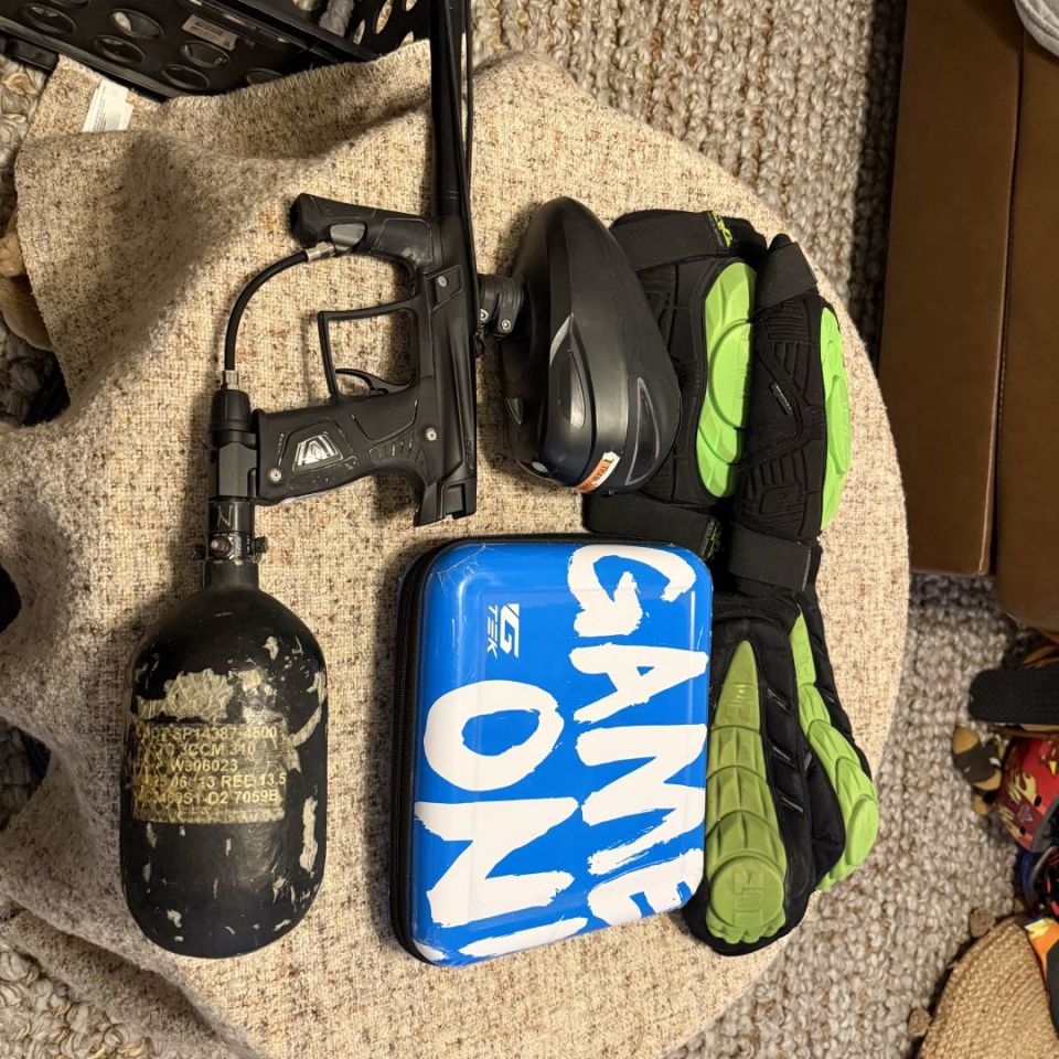 Image 5 - Paintball gear for sale