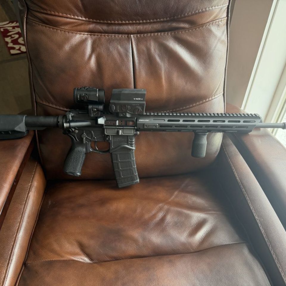 Image 2 - Springfield saint edge