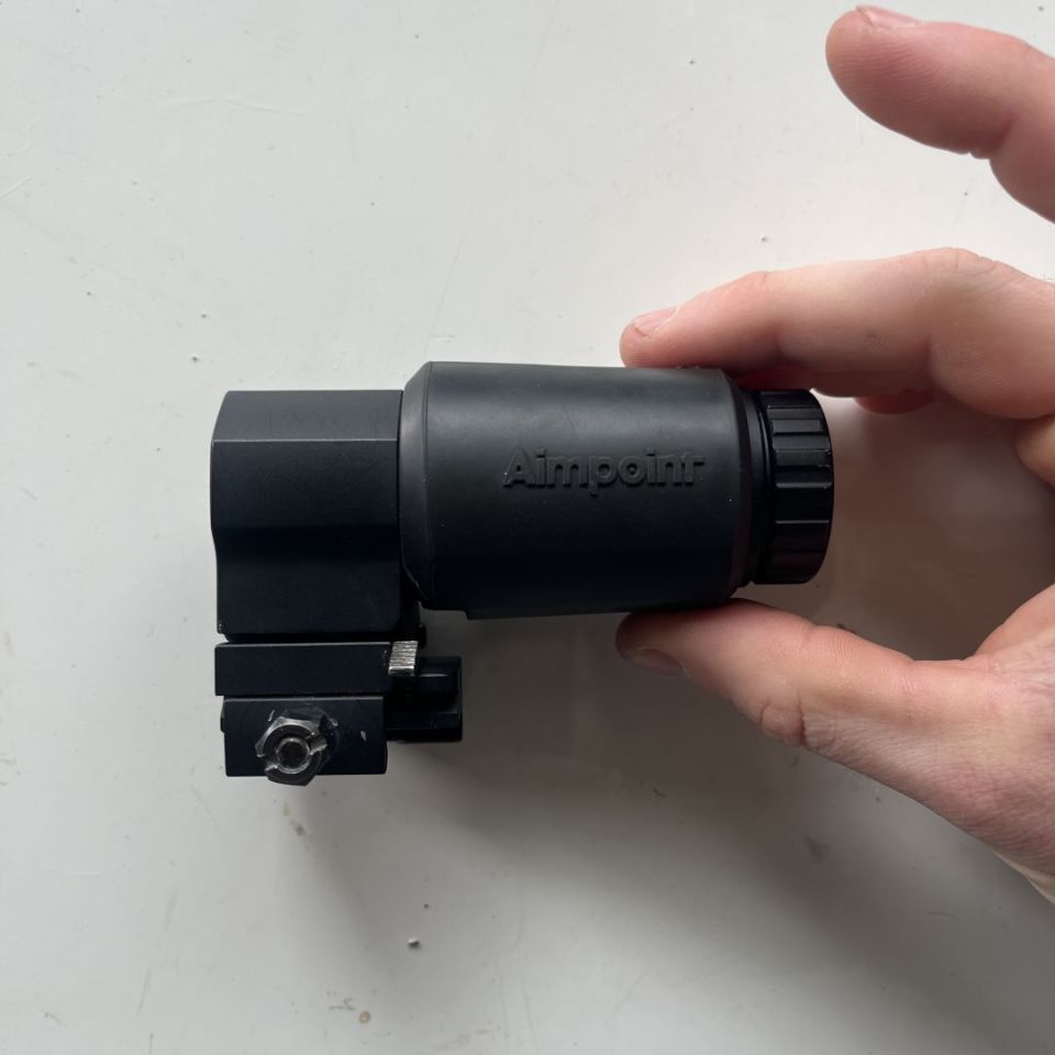 Image 2 - Aimpoint 3X-C with 39mm mount