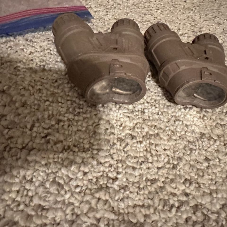 Image 5 - PENDING ///  PANO HOUSINGS!